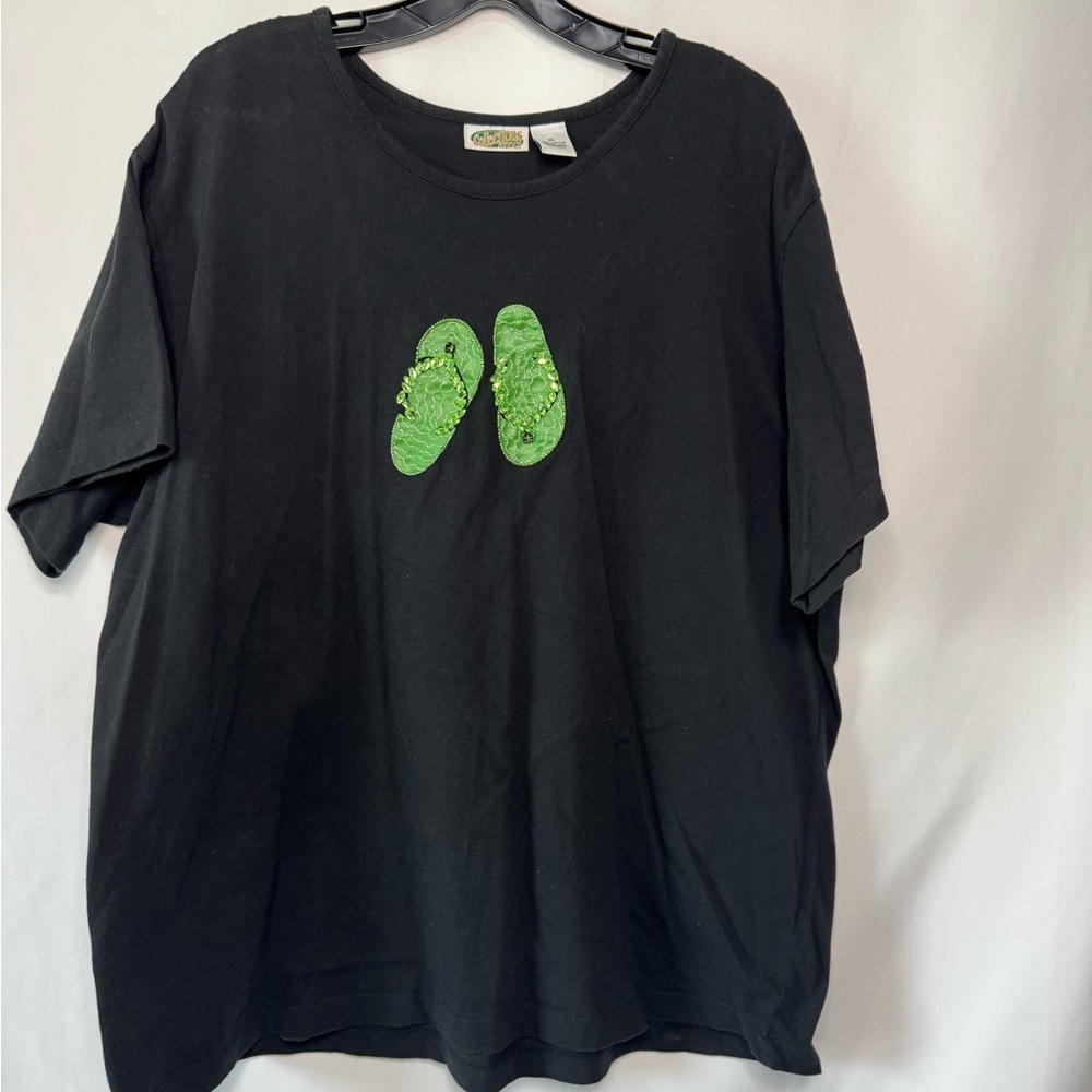 Black T-Shirt with Green Flip Flop Graphic - XL - Summer Tee